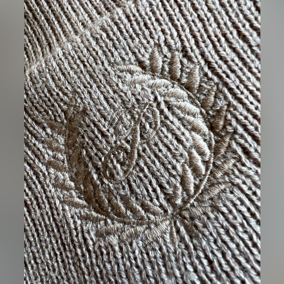 PINK by Victoria’s Secret Rib Knit Monogrammed “P” Taupe Tan Brown Beanie - Picture 2 of 9